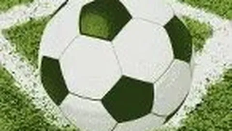 莱万赛季西甲进球突破25，刷新个人生涯新高至43球